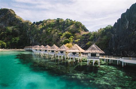 el nido overwater bungalows